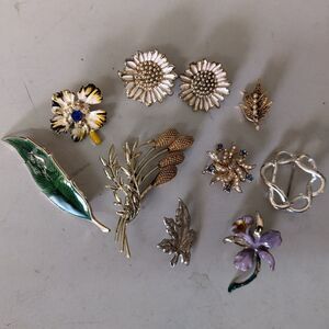 Vintage Lot x 10‎ of Gold Silver Tone Leaf Flower Nature Brooches Pins Wreath